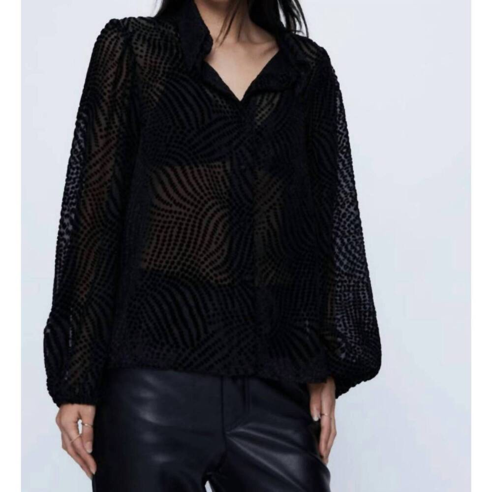 NEW WILD PONY dot long sleeve blouse in black